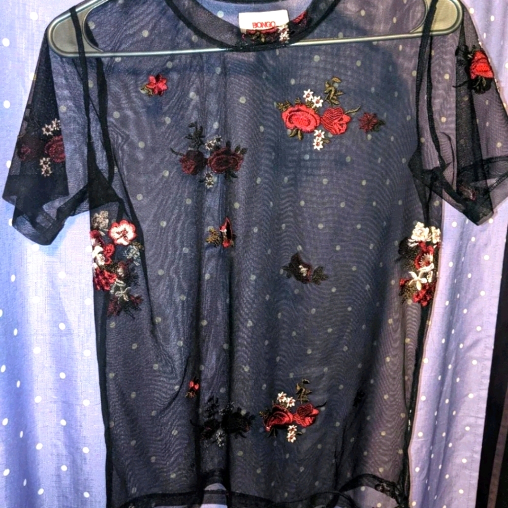 Floral mesh top (medium)